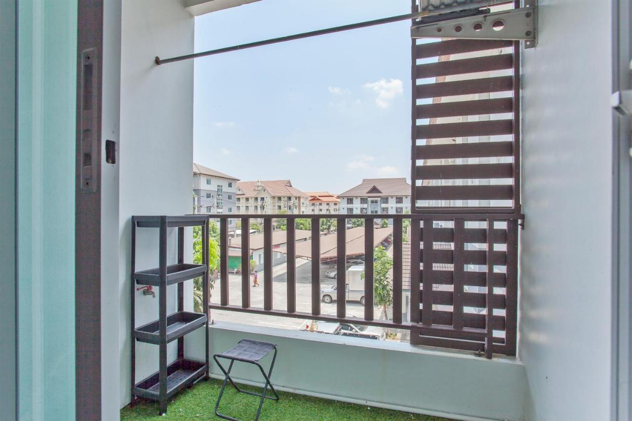 Cozzi By Grand Airport Resort Bangkok Esterno foto