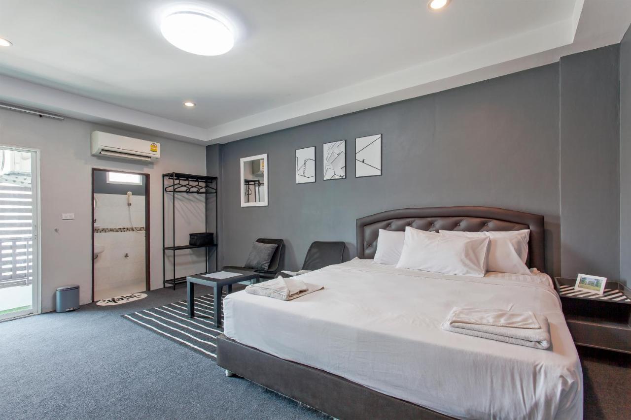 Cozzi By Grand Airport Resort Bangkok Esterno foto